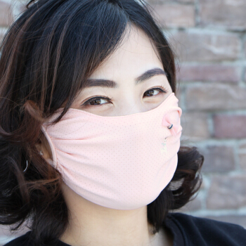 夏の日焼け止めマスク女性薄サイズ特大号日焼け止めマスクを大きくして、マスクアームを大きくします。
